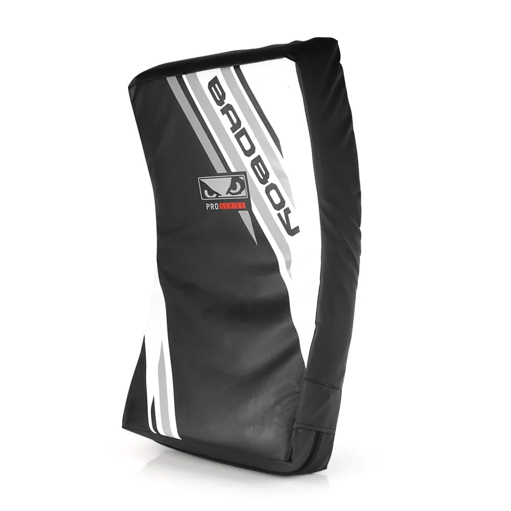 Bad Boy Pro Series Advanced Curved Kick Pad