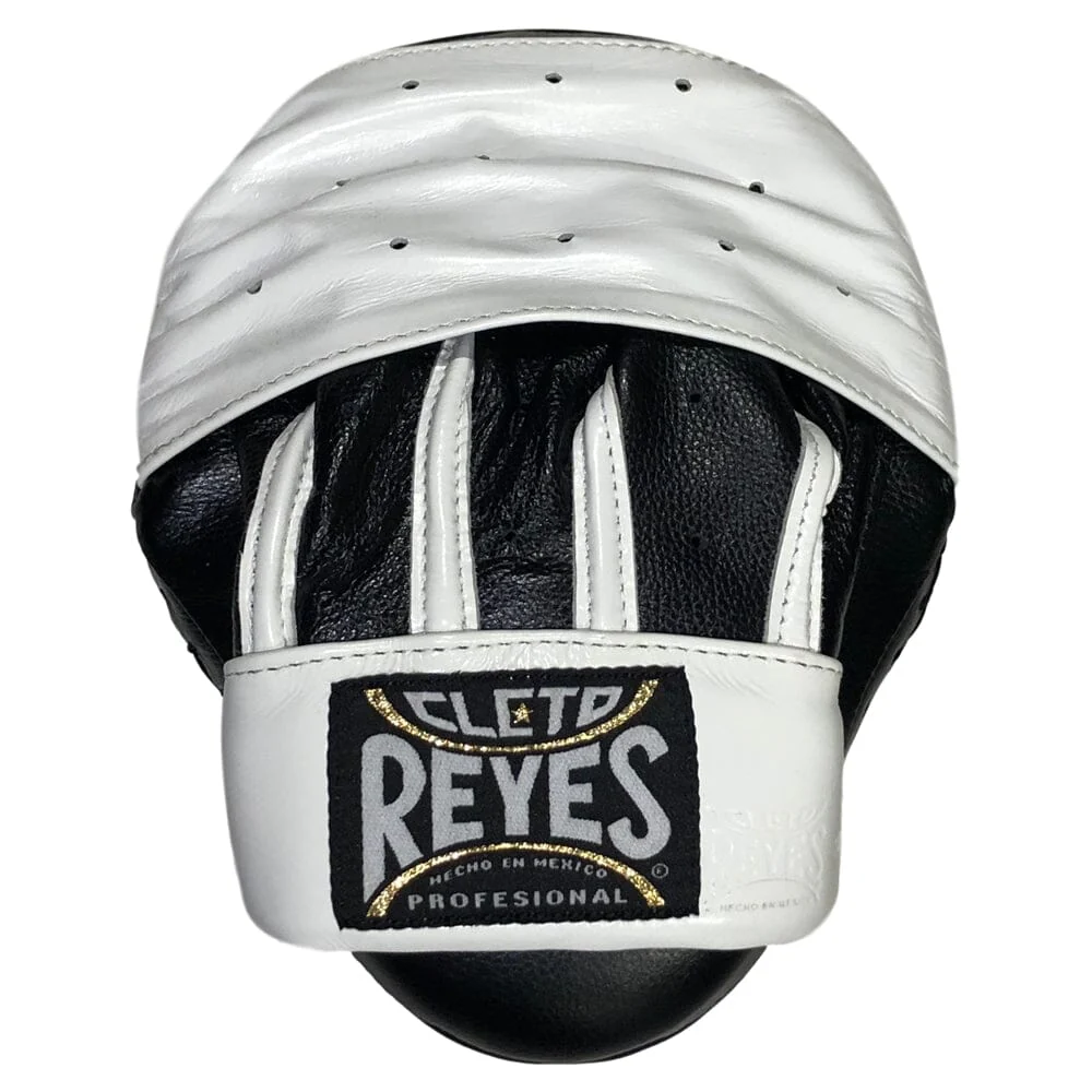 Cleto Reyes Curved Punch Mitts - Image 3
