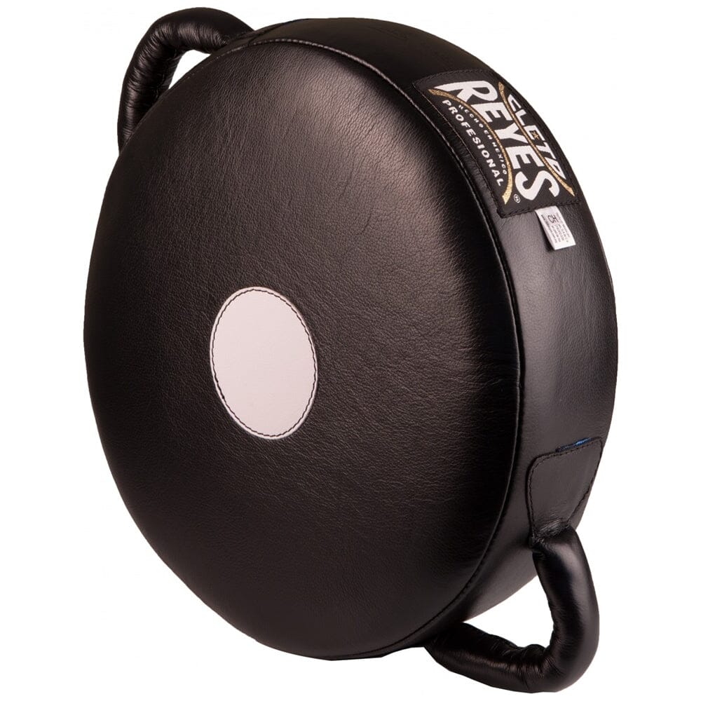 Cleto Reyes Punch Round Cushion - Image 4