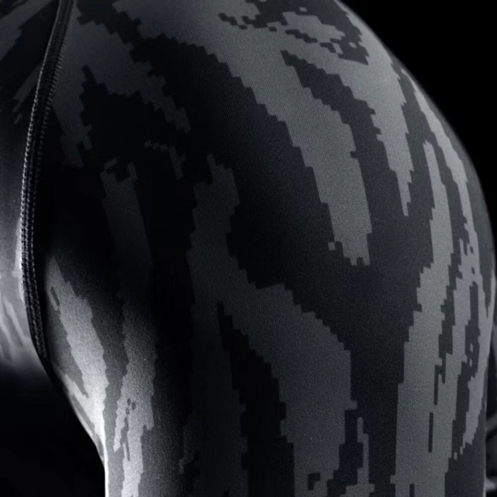 Hayabusa Apex Short Sleeve Rashguard Carbon Black - Image 5