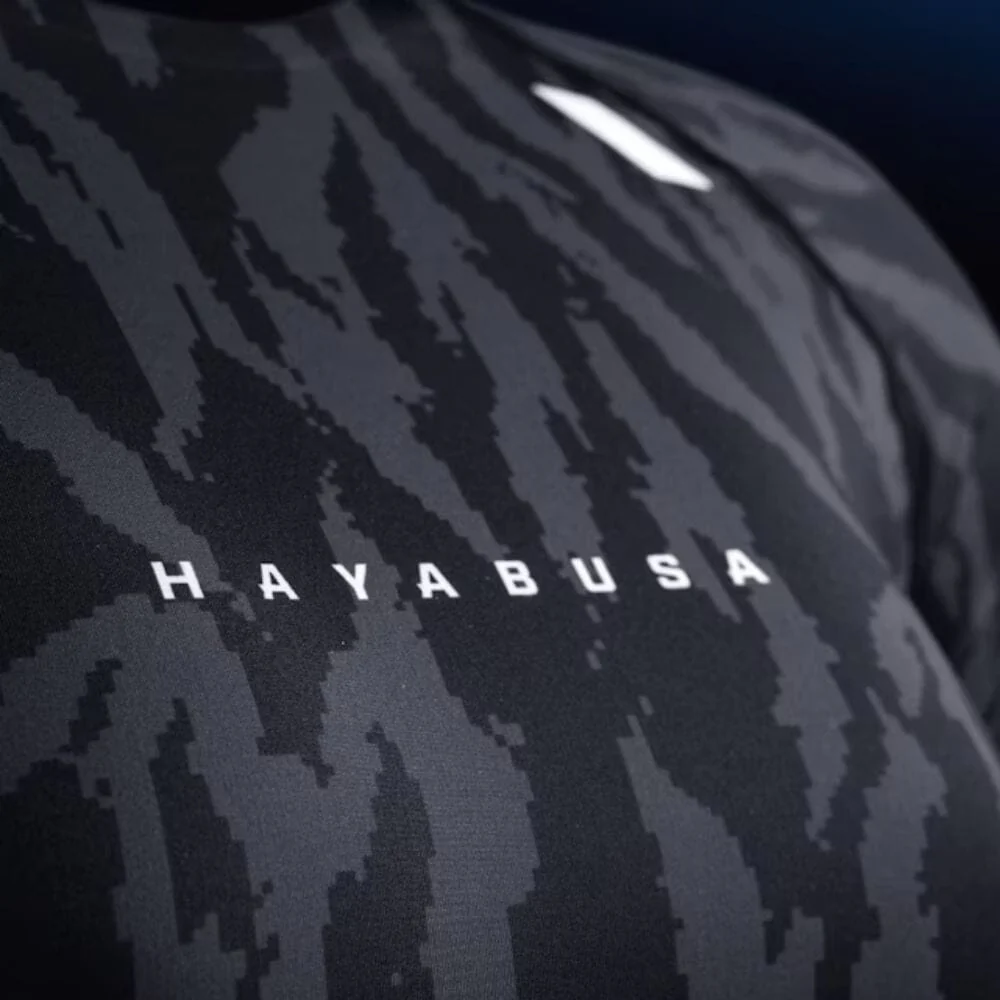 Hayabusa Womens Apex Short Sleeve Rashguard Carbon Black - Image 2