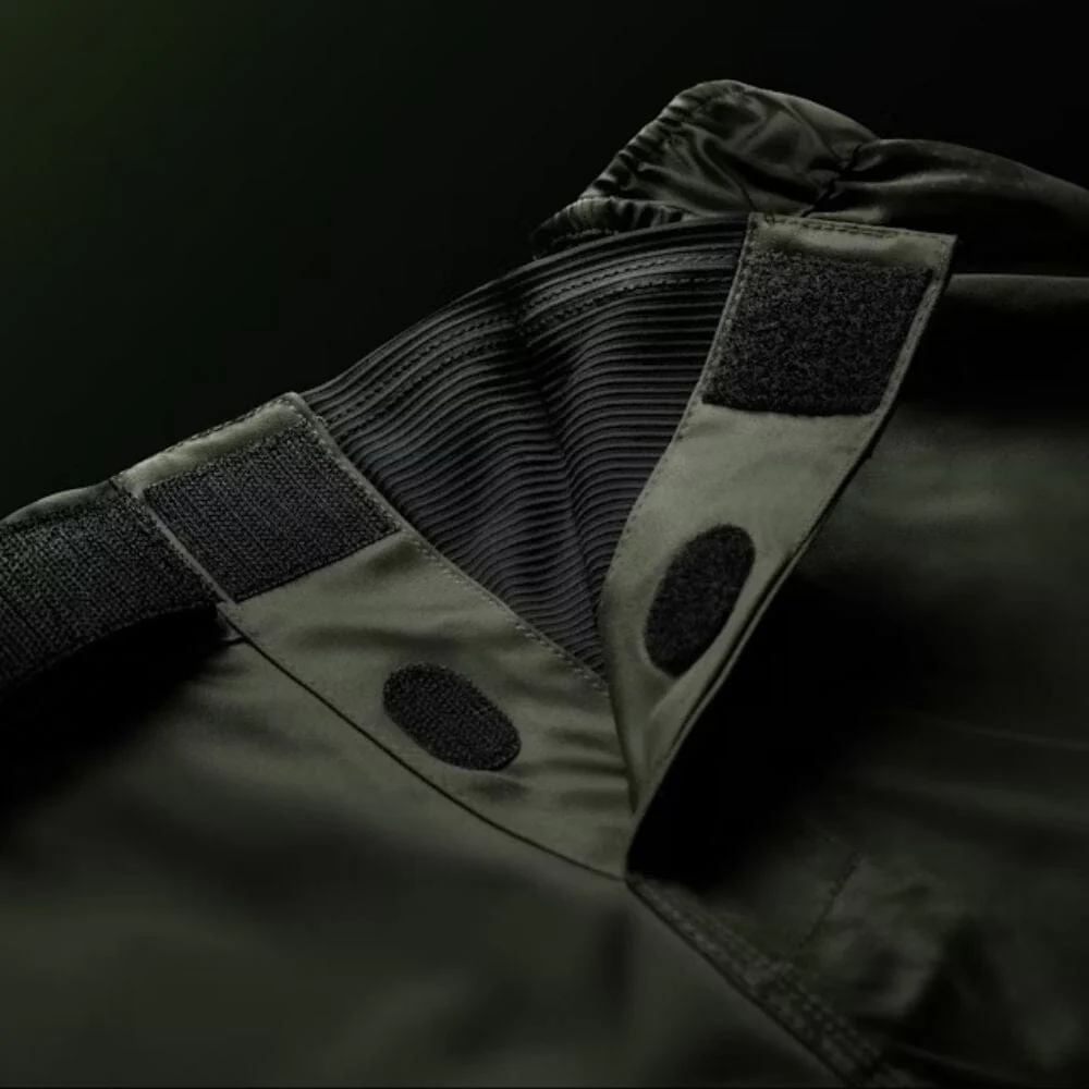 Hayabusa Core 3/4 Thigh Fight Shorts Green - Image 5