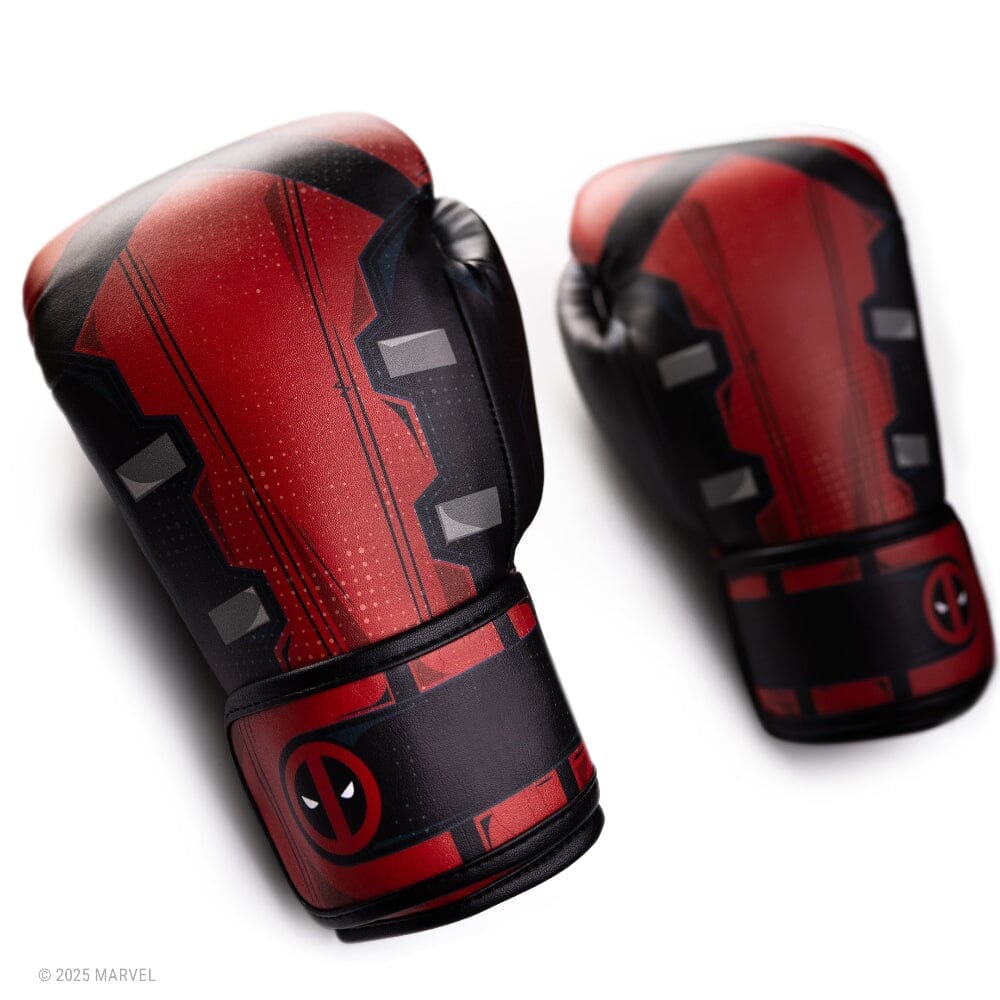 Hayabusa Youth Marvel Classic Deadpool Boxing Gloves - Image 10