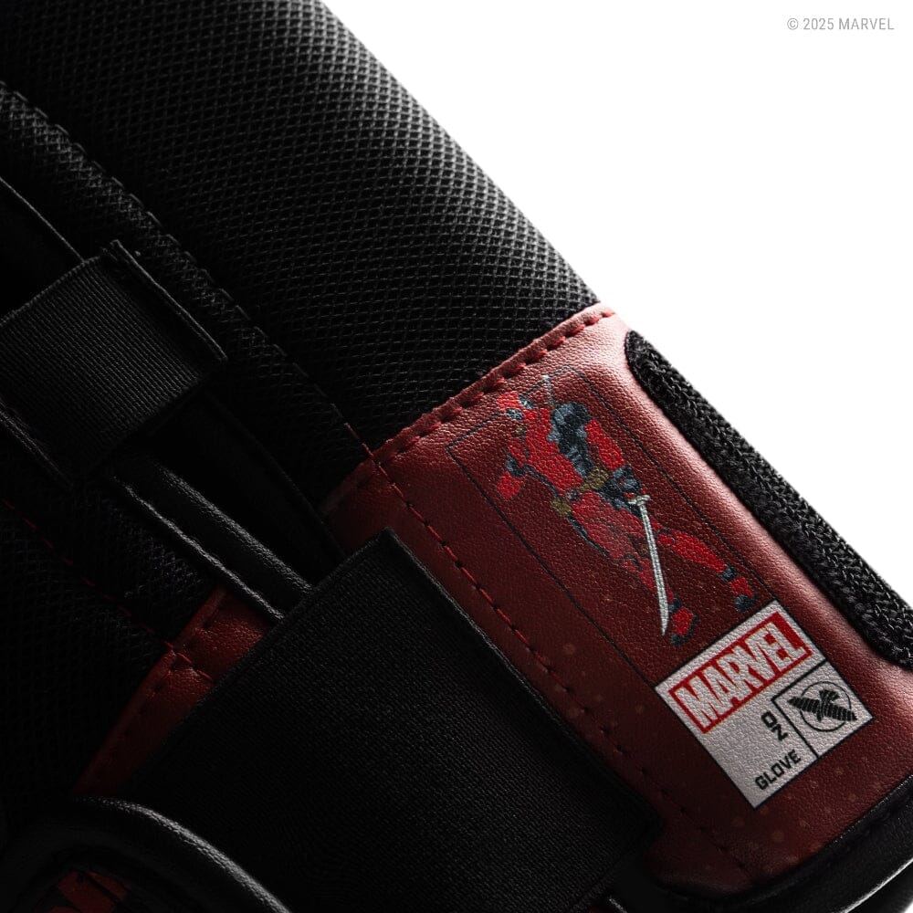 Hayabusa Youth Marvel Classic Deadpool Boxing Gloves - Image 12