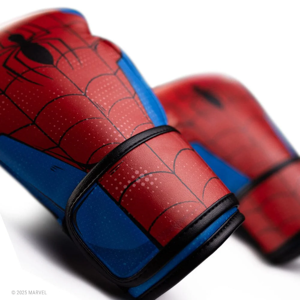 Hayabusa Marvel Classic Spiderman Boxing Gloves - Image 11