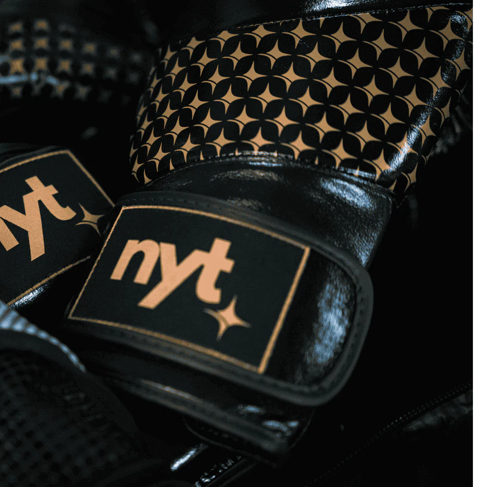 NYT Star Boxing Gloves Black/Sand - Image 3