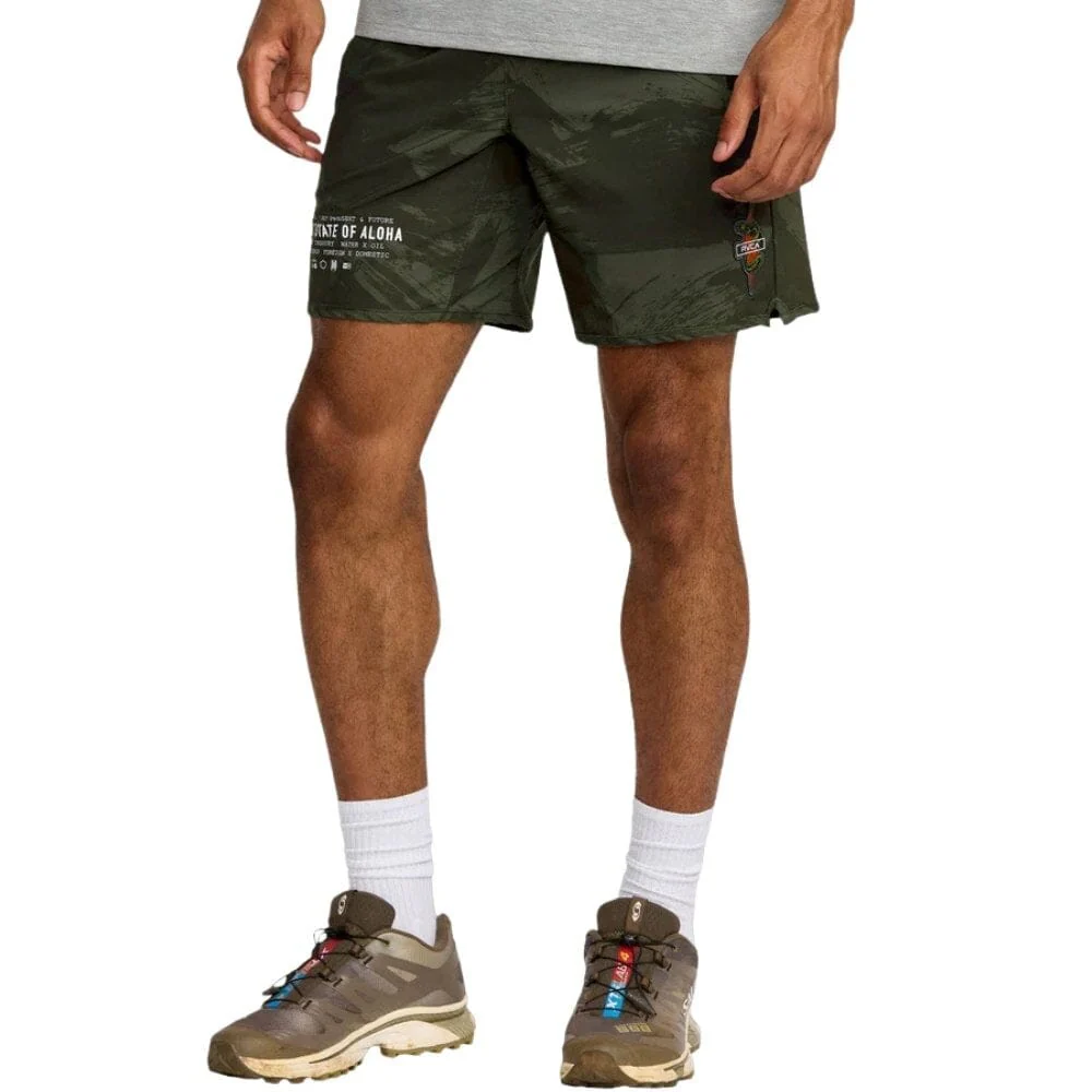 RVCA Hawaii 17 Inch Walkshorts Island Camo - Image 2