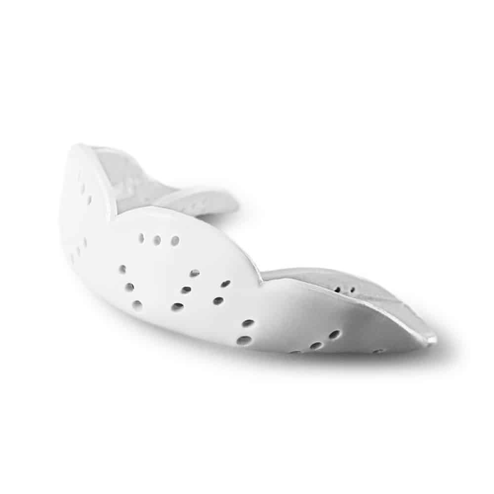 Sisu Medium Aero Mouth Guard Snow White