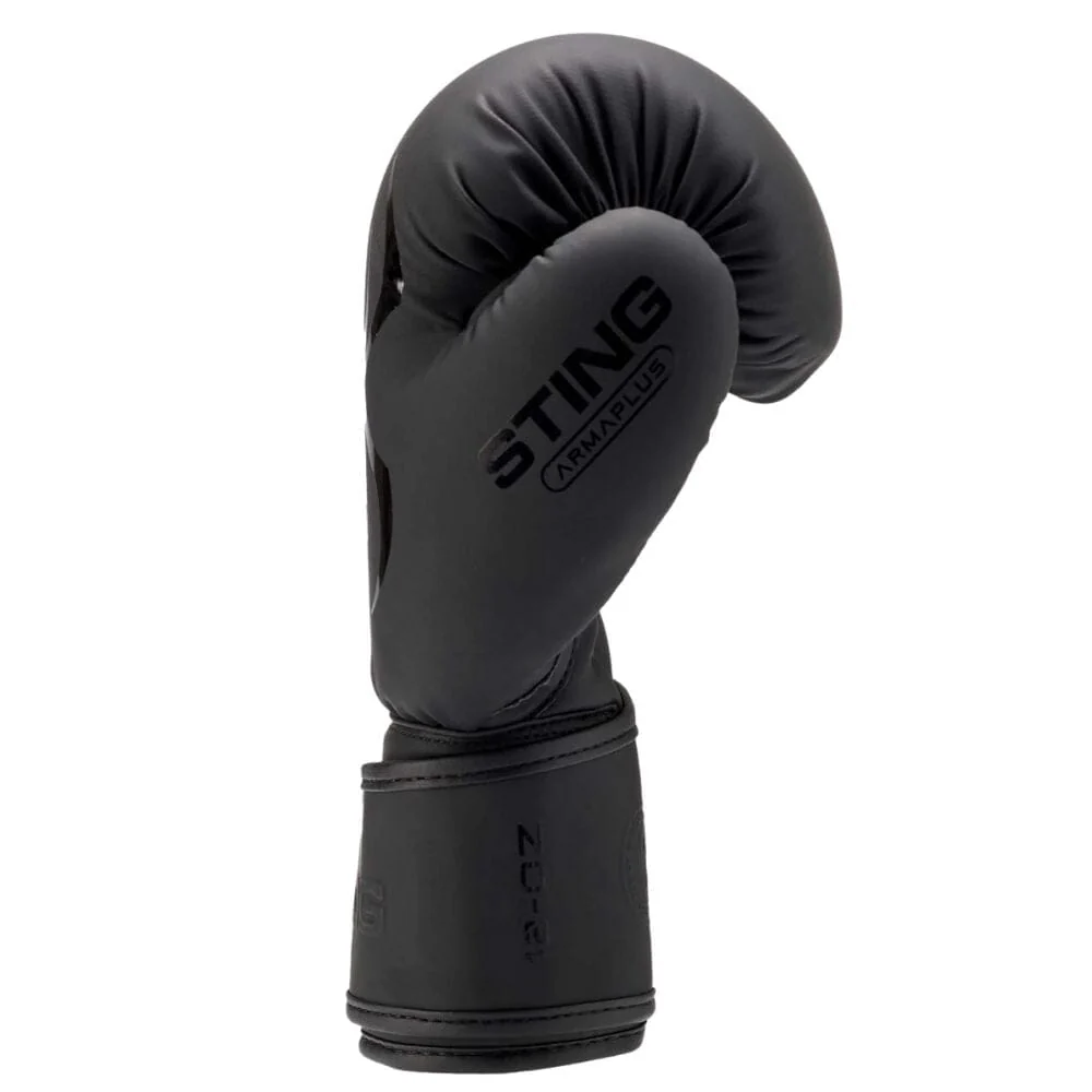 Sting Armaplus Boxing Gloves Black - Image 3