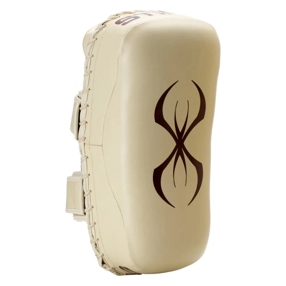 Sting Taipan Thai Kick Pads Beige/Brown - Image 3