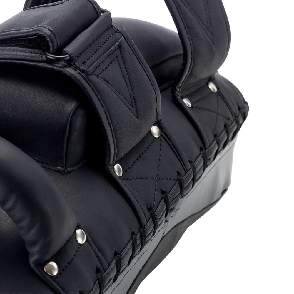 Sting Taipan Thai Kick Pads Black/Grey - Image 6